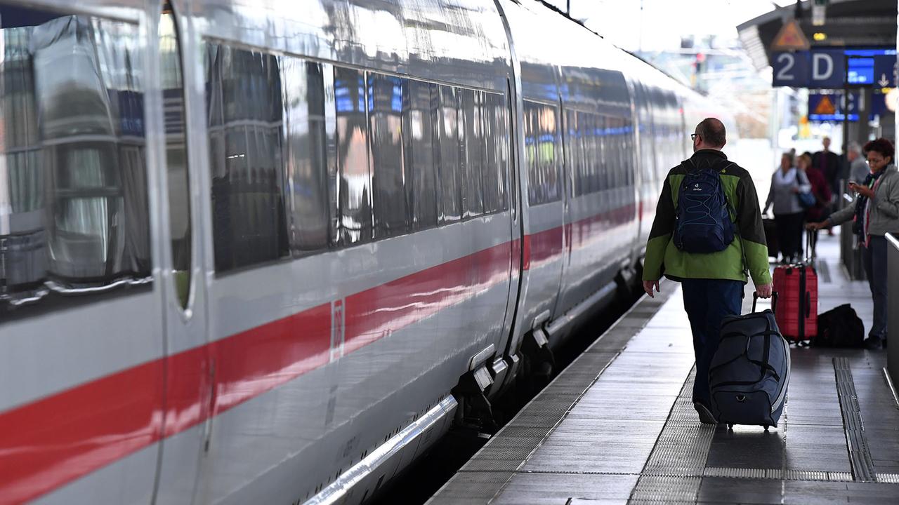 Berlin: Verspätungen auf ICE-Strecke Berlin-München mindestens bis Montag