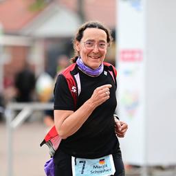 Die Extremsportlerin Margit Schreiber (Quelle: IMAGO / Lobeca)