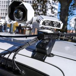 Ein Auto, das mit einem automatischen Kennzeichenlesesystem ausgestattet ist. (Quelle: dpa/Hans Lucas)