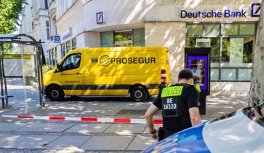 Berlin: 30 Hinweise nach Überfall auf Geldtransporter: Polizei fahndet weiter