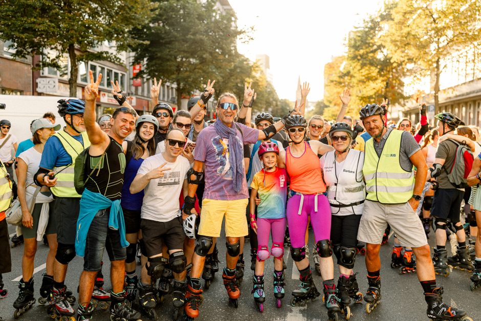 Bildergalerie: Düsseldorfer Rollnacht am 3. Juli 2025: Die besten Bilder der IKEA-Tour