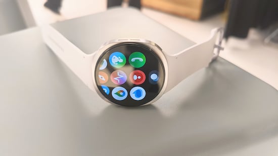 Die Galaxy Watch8 hat ein schönes, großes Display