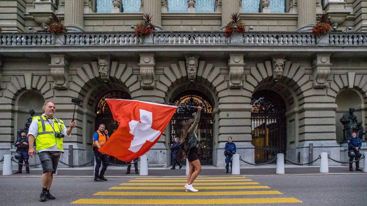 Mehr Demokratie wagen: Schweiz als Vorbild?