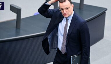Liveticker Bundespolitik: Spahn gibt Fehler bei Richterwahl zu