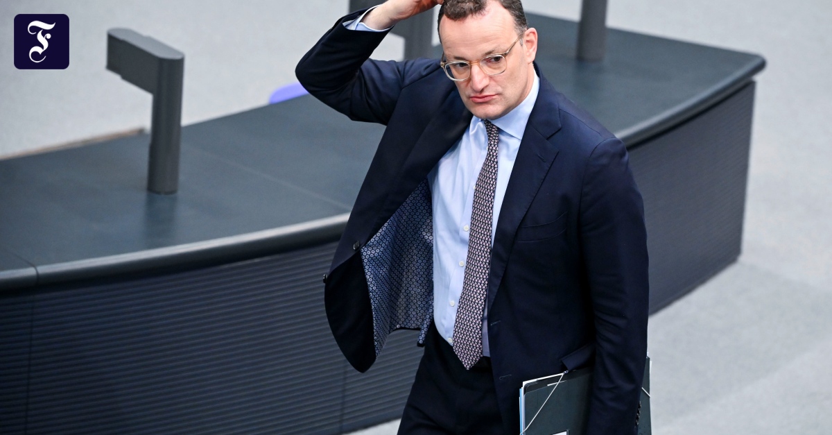 Liveticker Bundespolitik: Spahn gibt Fehler bei Richterwahl zu