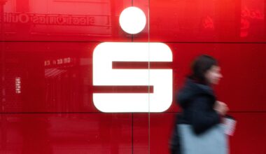 Überweisungen weg: Sparkasse verliert Koffer mit wichtigen Kundenunterlagen | hessenschau.de