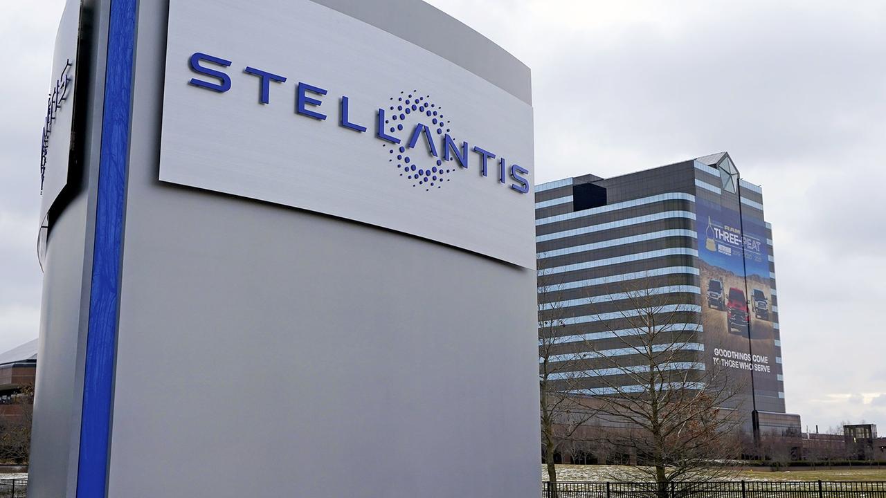 Erstes Halbjahr: 2,3 Milliarden Euro Verlust bei Stellantis