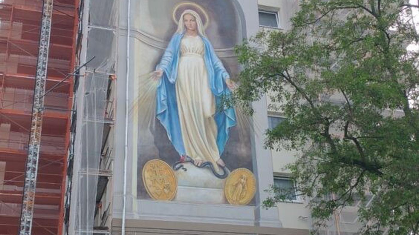 War das die Kirche – oder eine religiöse Streetart-Gang?