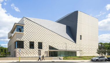 Theater von AJC Atelier darchitecture in Beauvais / Kulturtempel mit Kirchenschiff - Architektur und Architekten - News / Meldungen / Nachrichten
