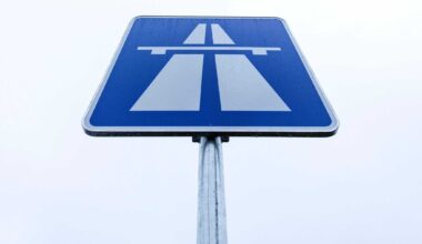 Technische Probleme - Autobahn bei Dresden gesperrt