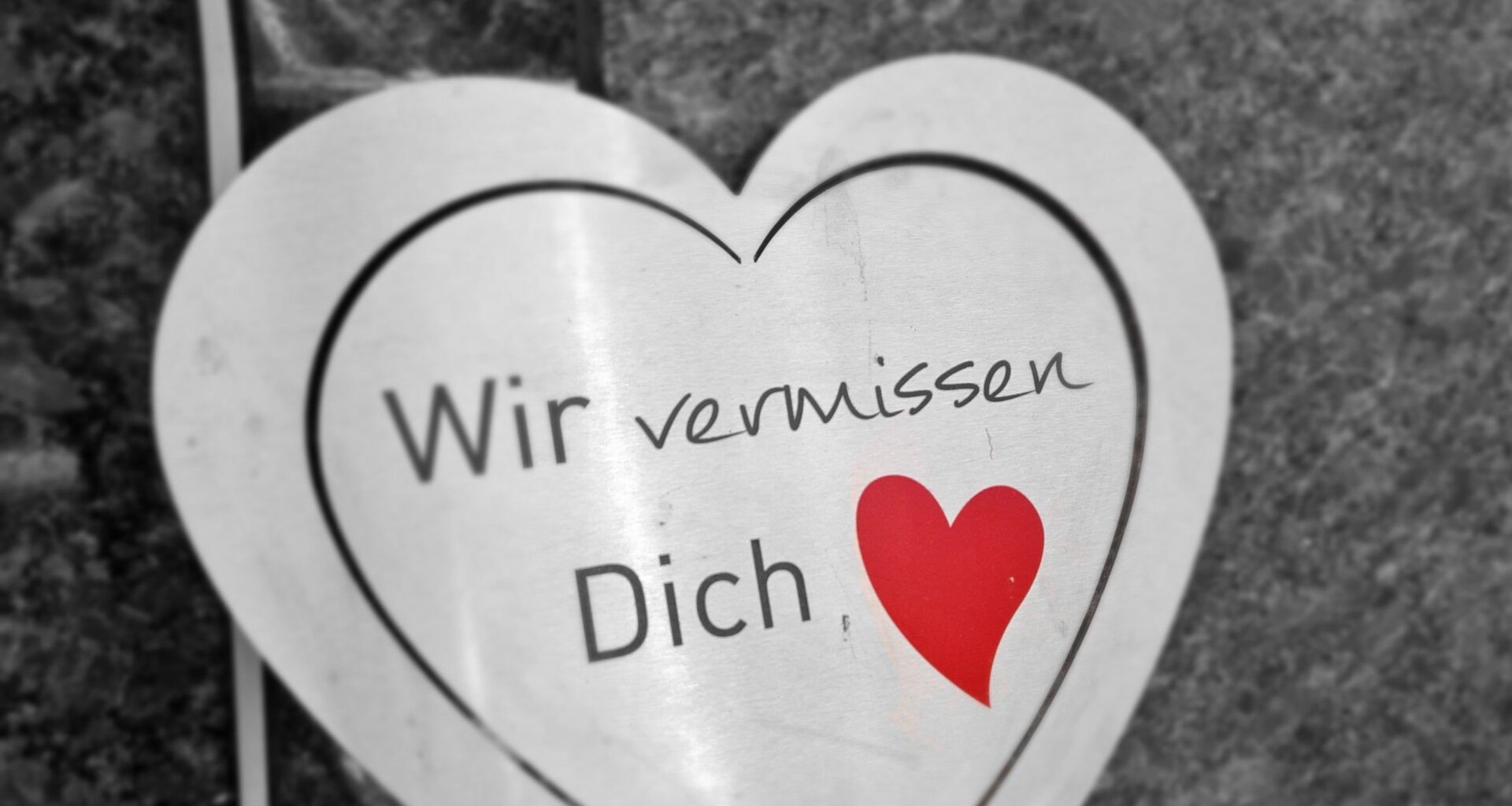 "Internationaler Gedenktag für verstorbene drogengebrauchende Menschen" auf dem Marktplatz