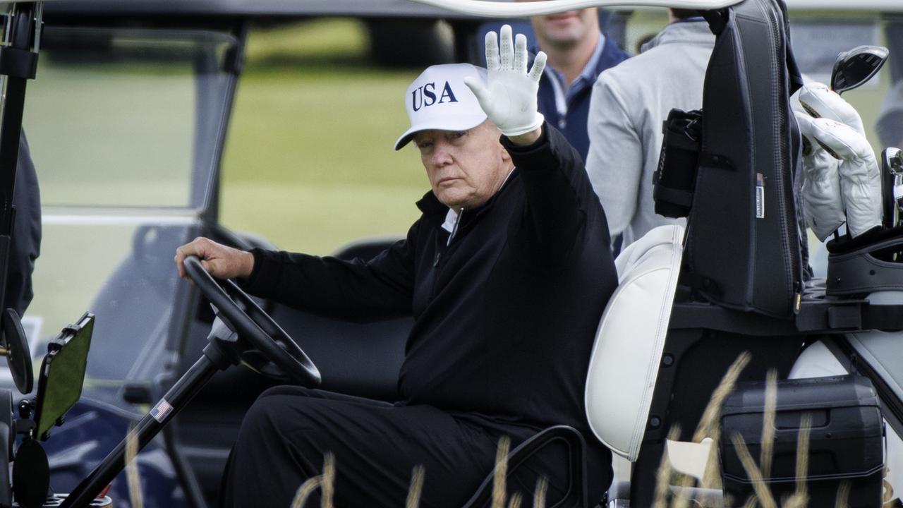 Trump empfängt von der Leyen: Zoll-Diplomatie im Golf-Resort