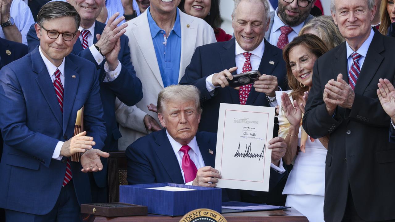 Trump unterzeichnet am US-Unabhängigkeitstag "Big Beautiful Bill"