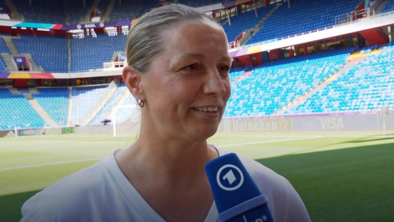 Liveblog zu den DFB-Frauen: "Topfavorit" - Grings glaubt an Titelgewinn
