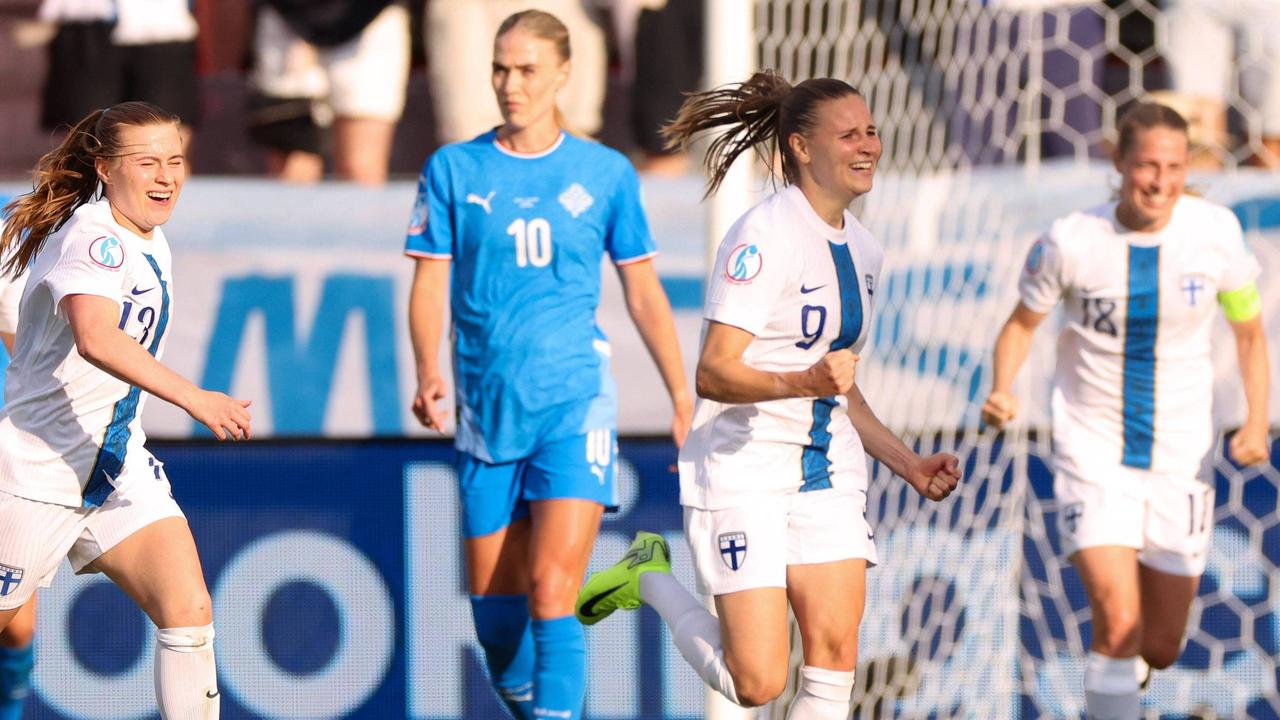 Außenseiter Finnland bezwingt Island im Auftaktmatch der Frauen-EM
