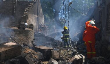 Mehr als 300 Luftangriffe auf Ukraine