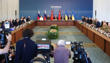Treffen zwischen Russland und der Ukraine in Istanbul: Von Frieden keine Spur
