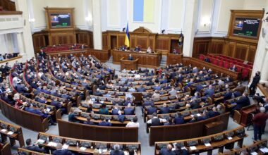 Kiew: Abgeordnete sitzen in der Werchowna Rada, dem ukrainischen Parlament.