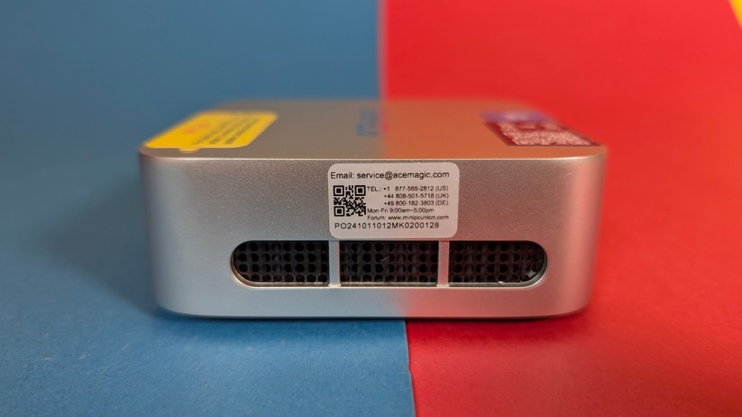 Acemagic V1 – Lüfteröffnung mit Sticker