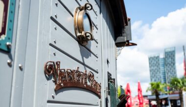 St. Pauli: Spielbudenfestival mit Zauberei, Musik und Varieté