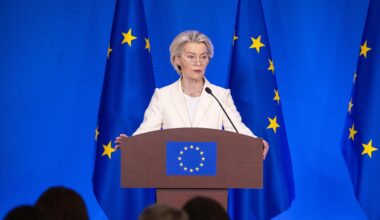 Zollstreit: Von der Leyen will Trump am Sonntag treffen