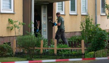 Mutter tot, Stiefvater schwer verletzt: Festnahme in Dormagen – 17-Jähriger in U-Haft - RP Online