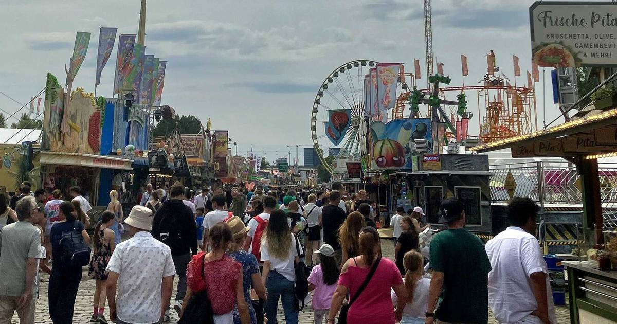 So erleben Besucher die Rheinkirmes am Tag danach