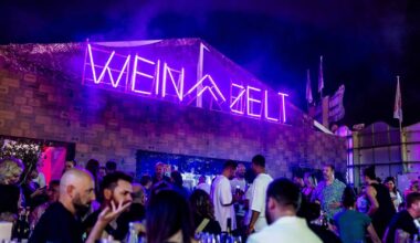 Das neue Weinzelt auf der Kirmes