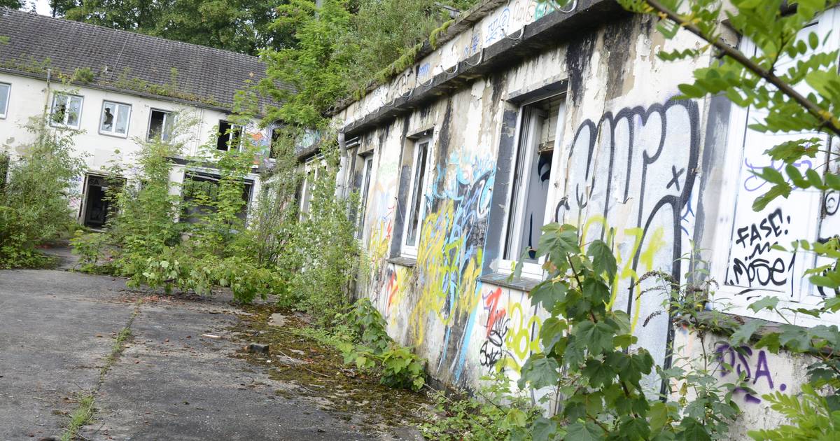 Lost Place Niederrheinkaserne soll Busbetriebshof der NEW werden