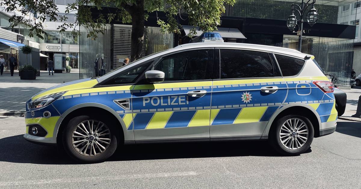 Unfall zwischen Auto und Bahn