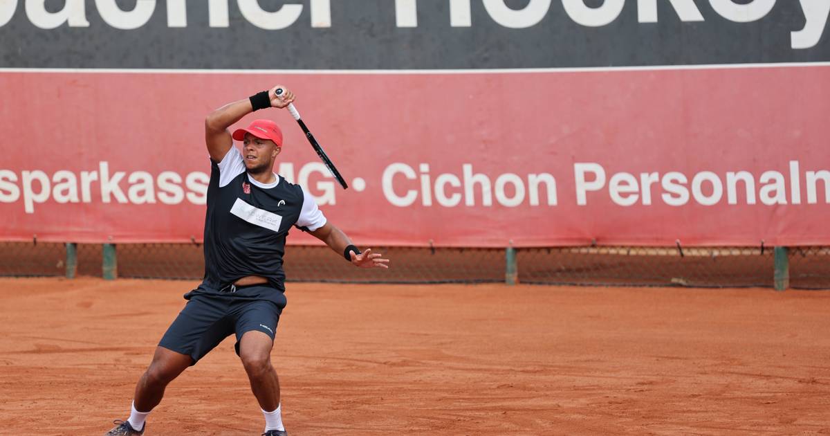 Gladbacher HTC nach Sieg gegen Kurhaus Aachen im Titelrennen