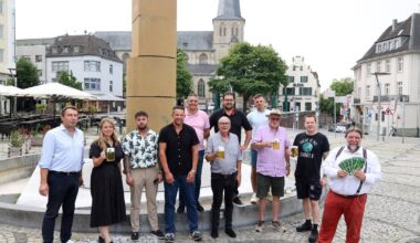 Bundesschützenfest in Mönchengladbach mit Überdachung für Alten Markt