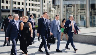 NRW-Konzerne wie Telekom, DHL, Covestro wollen andere EU-Politik