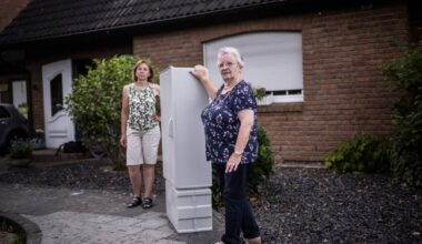 Plötzlich steht ein Kasten vor dem Küchenfenster