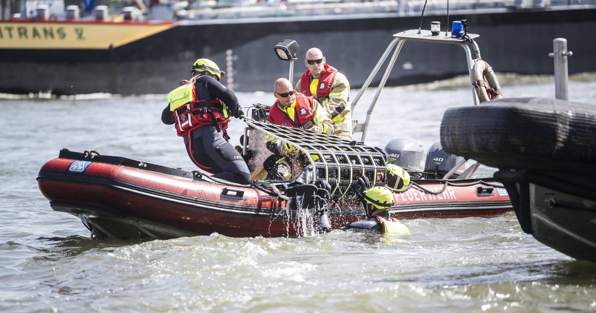 Düsseldorf: Streit ums Badeverbot im Rhein