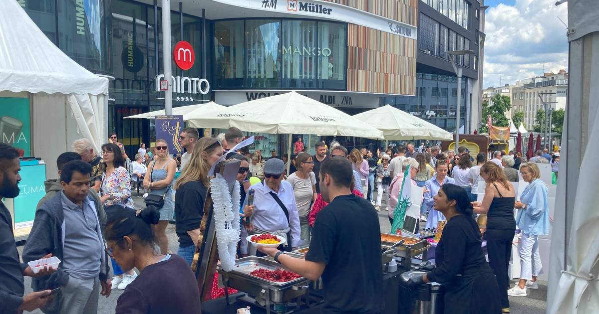 Gourmet-Festival macht Hindenburgstraße zum Open-Air-Restaurant