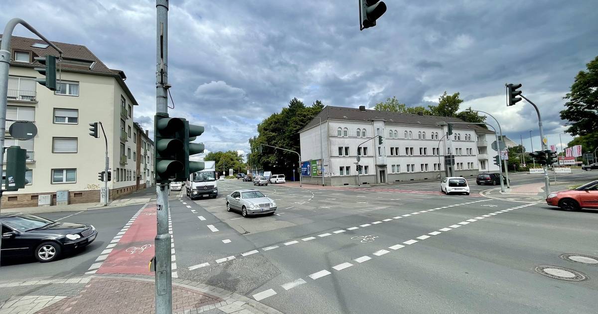Mönchengladbach - Ampel ausgefallen an Theodor-Heuss-Straße