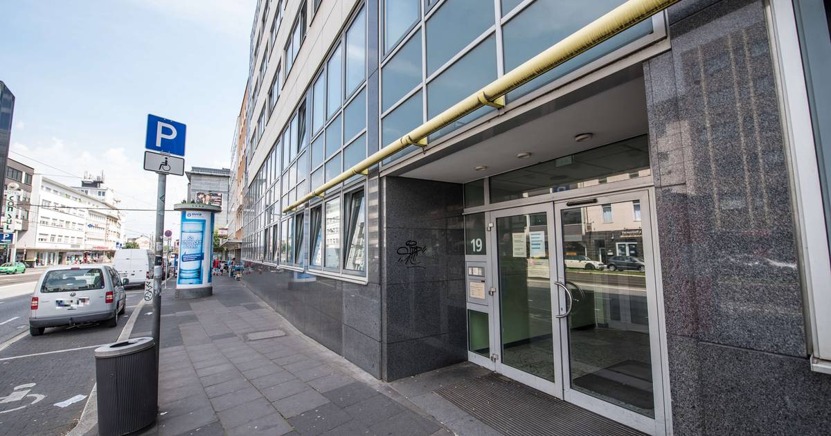 Sachbearbeiter des Ausländeramtes schreibt von "Staatenbund"