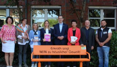 Darum kann es in Düsseldorf bald orangene Sitzbänke geben