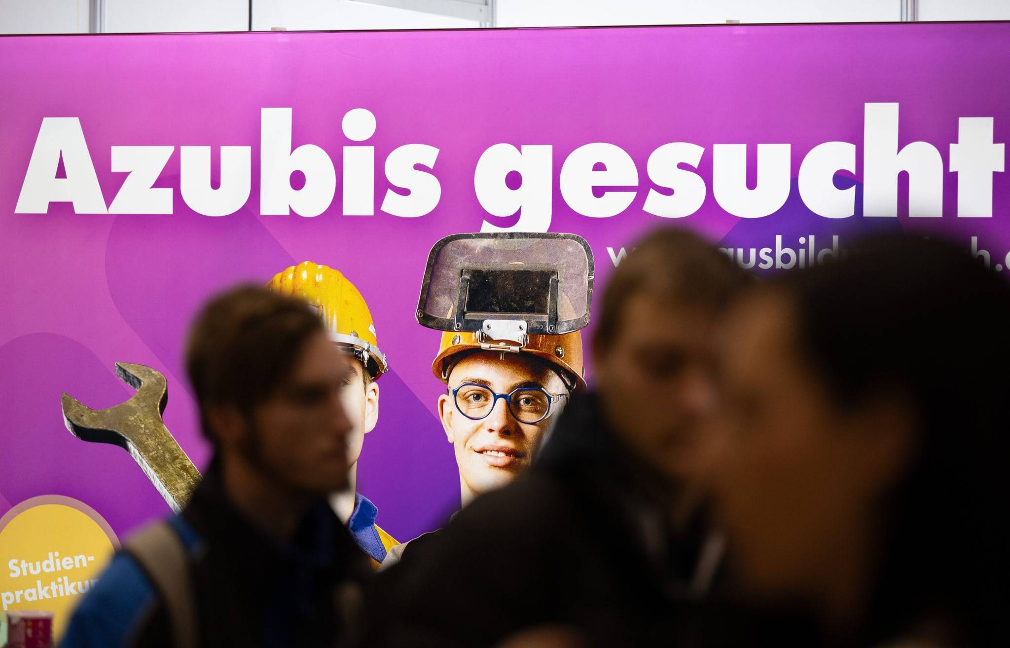 Für Bonn und den Rhein-Sieg-Kreis gibt es kurz vor Ausbildungsstart noch mehr als 1000 freie Stellen.