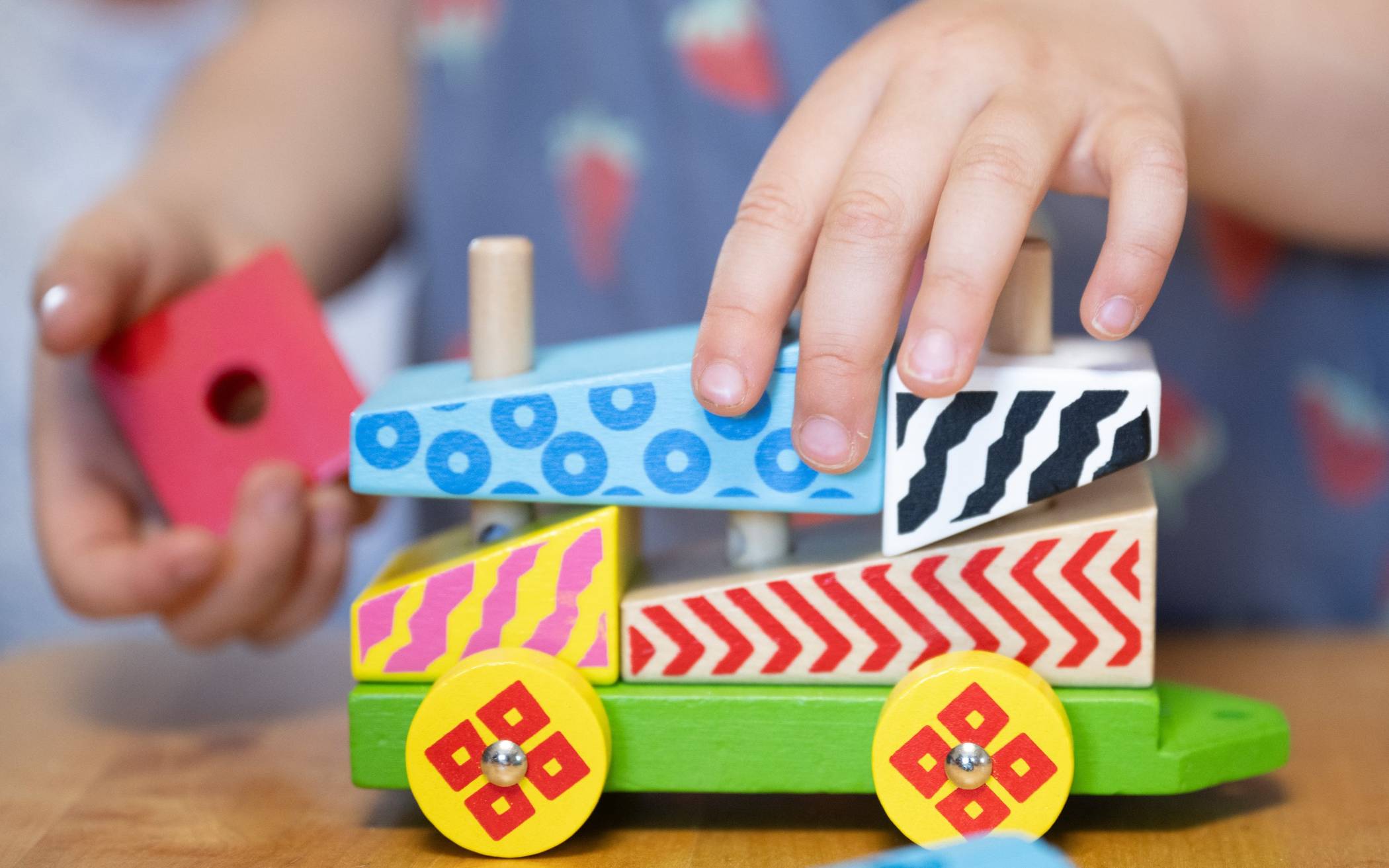 Spielendes Kind: In Bonn stehen noch 700 auf der Warteliste des Kita-Planers.
