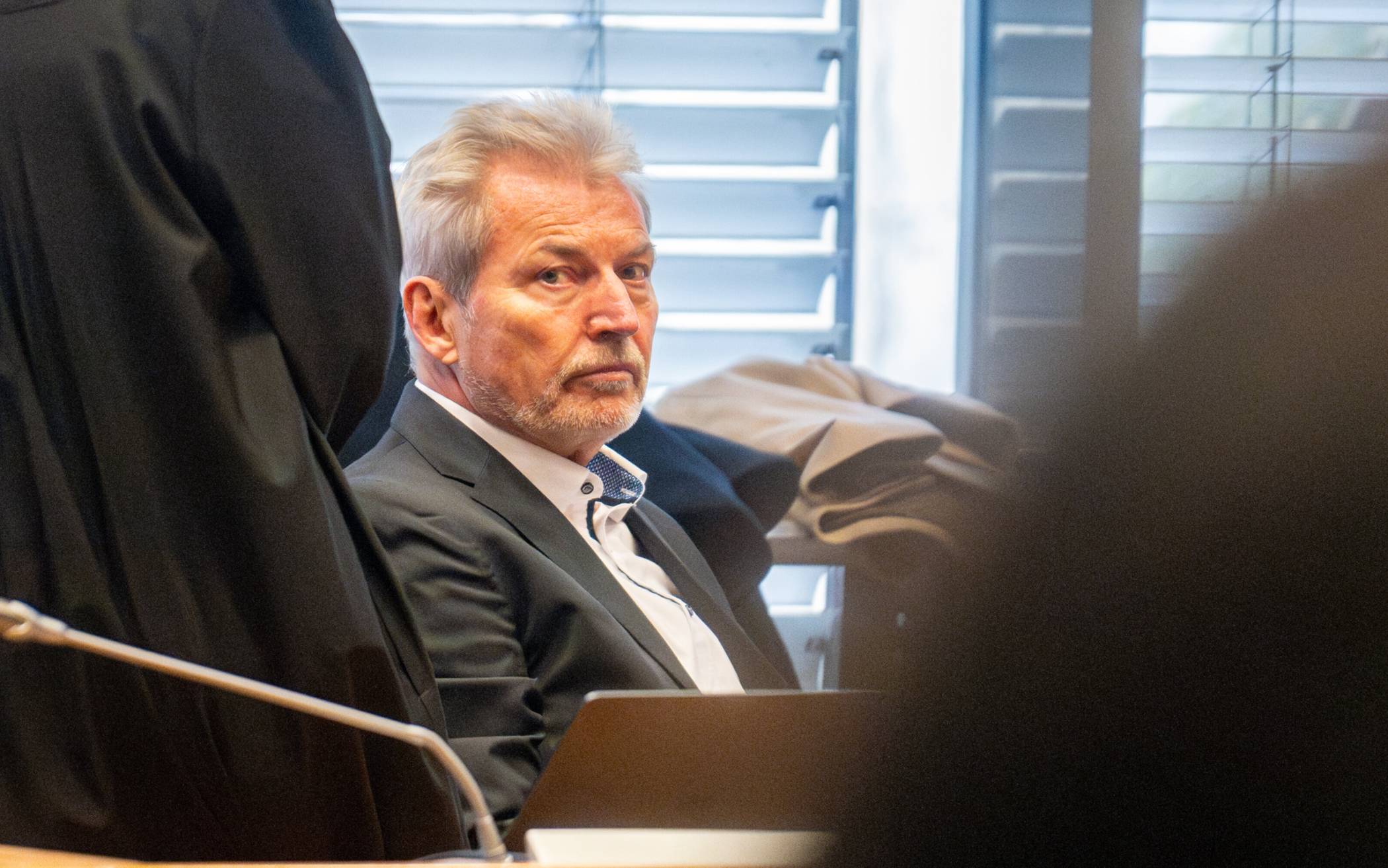 Kinderpsychiater Michael Winterhoff muss sich vor dem Landgericht Bonn verteidigen.