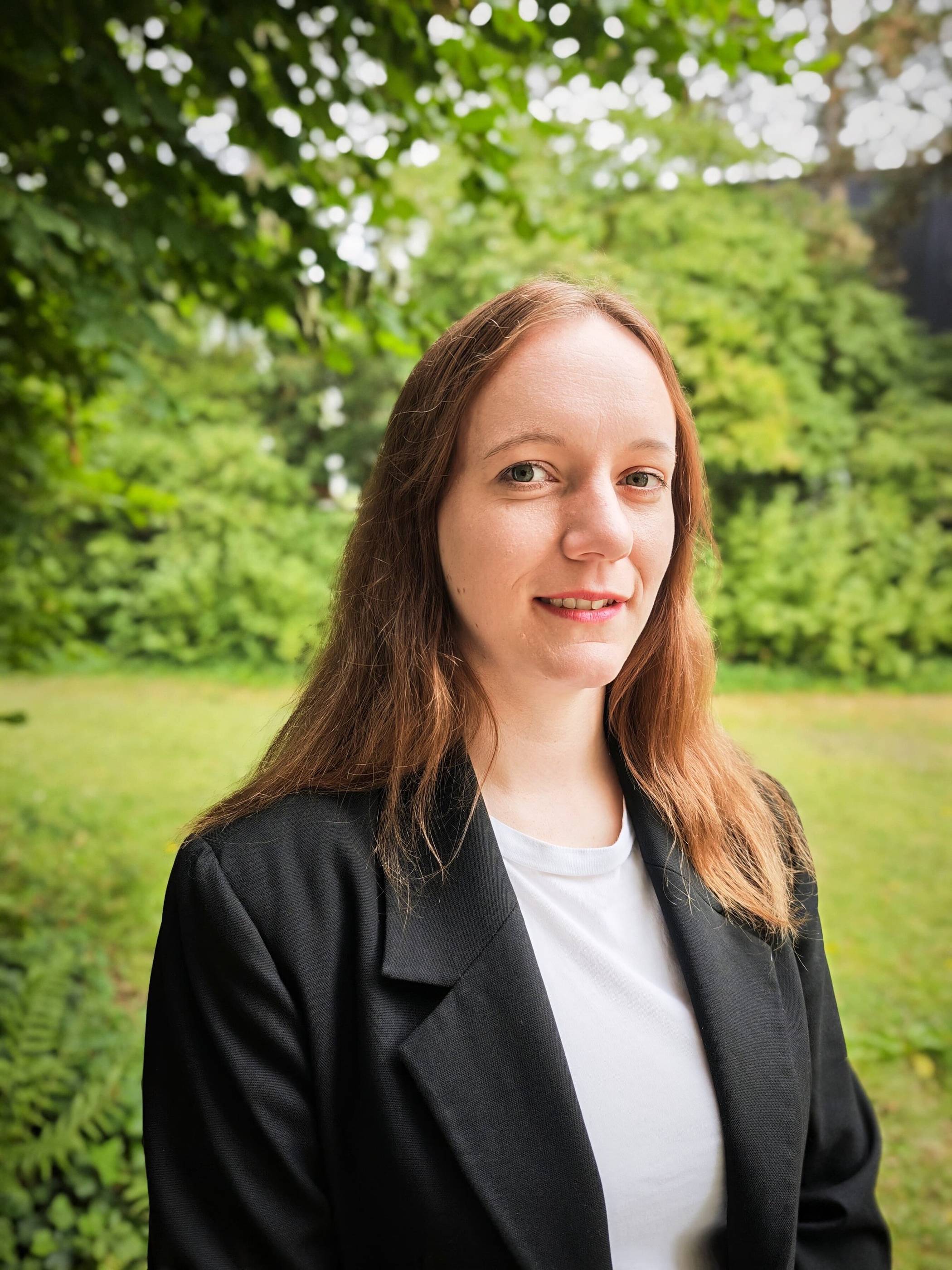 Julia Hill möchte für die Linke in die Bezirksvertretung einziehen.