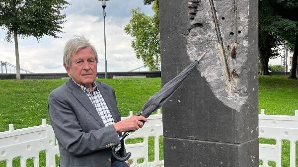 Stadt Krefeld hat ein Kunstwerk abgebaut