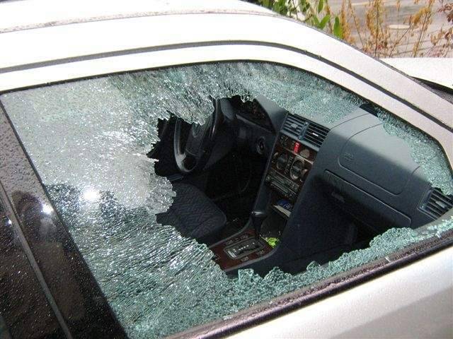 14 Autos in Mönchengladbach beschädigt oder aufgebrochen
