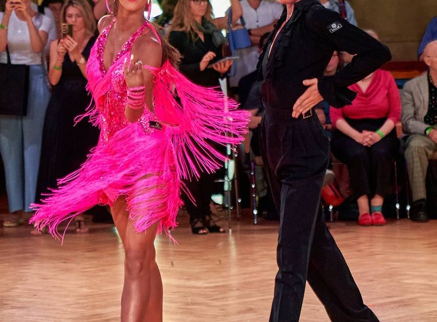 Jugendpaar von Grün-Gold Wuppertal überzeugt bei der DanceComp