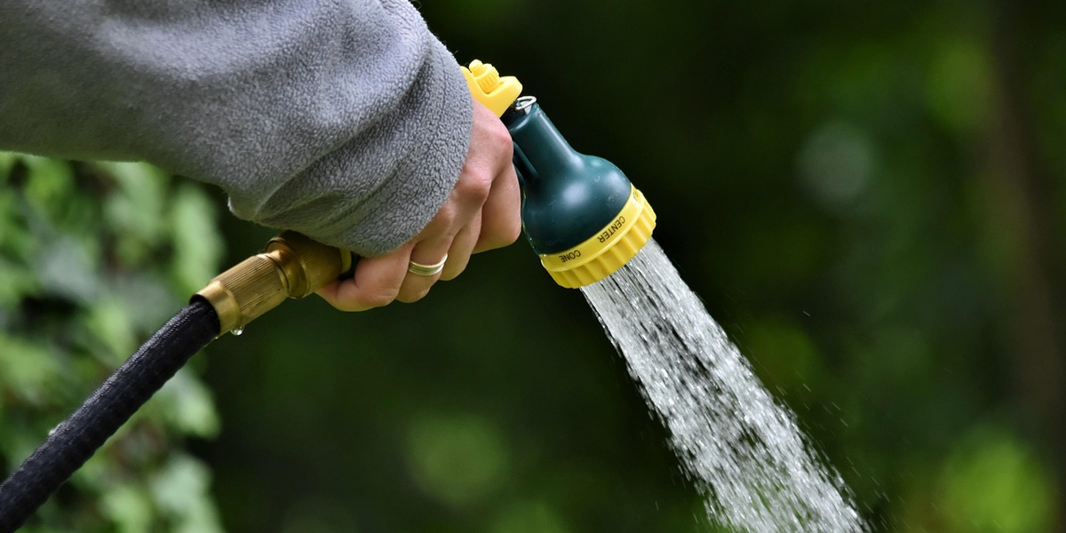 17 Millionen Liter mehr: Wasserverbrauch in Augsburg steigt durch Hitzewelle - Radio Fantasy
