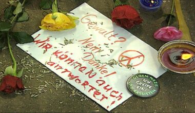 Nordrhein-Westfalen: Gedenken in Düsseldorf: 25 Jahre Wehrhahn-Anschlag