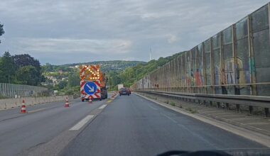 Nordrhein-Westfalen: A46 zwischen Haan-Ost und Wuppertal - Hauptfahrbahn gesperrt