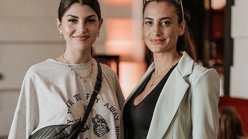 Yeliz Koc und ihre Schwester Filiz, August 2020